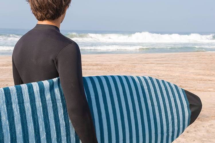 This fish nose surfboard sock is tailored for surfboards with a wide, fish - like nose. The sock features a striped pattern, providing a snug and protective cover for the surfboard.